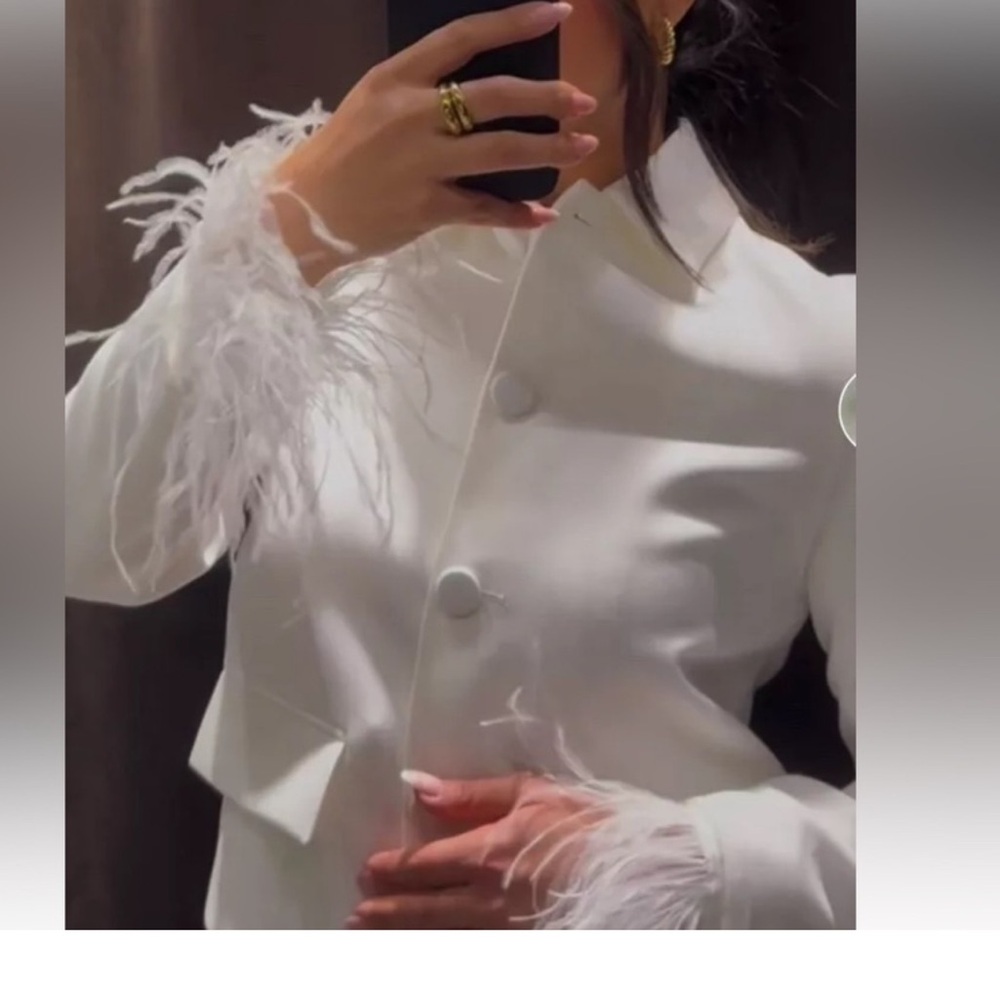 ZARA feather cropped blazer (small)
